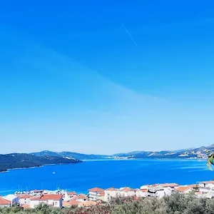 https://dream-view-apartments-dalmatia.hotels-in-trogir.com
