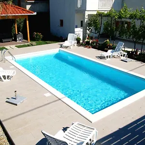 https://filipovic-apartments.hotelinzadar.com